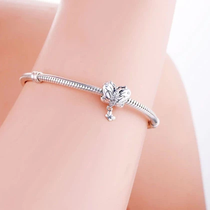 berloque-charm-borboleta-prata925.jpg